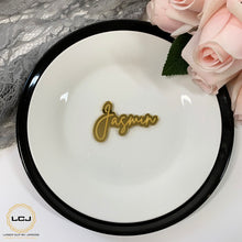 Load image into Gallery viewer, Engraved Cut out Place Cards