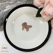 Load image into Gallery viewer, Engraved Cut out Place Cards